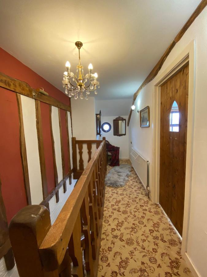 Beautiful Secluded Farmhouse With Hot Tub Villa Barmouth Exterior photo